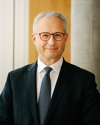 Alfred Stern, Vorstandsvorsitzender und Chief Executive Officer (Foto)