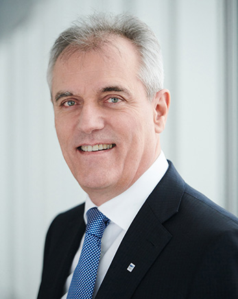 Rainer Seele, Chairman of the Executive Board and Chief Executive Officer (photo)